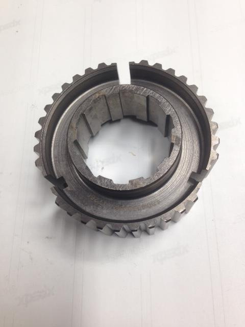 AT Muncie Synchronizer Slider Hub – WT297-25 – NOS Vintage Part 66-74